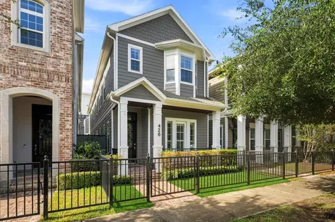 426 W 26th St, Houston, TX 77008