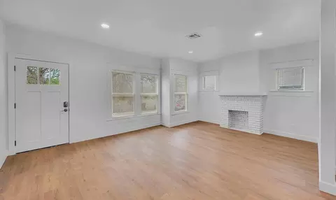 Living - 1602 Mitchell Ave, Waco, TX 76708 photo 2 of 3