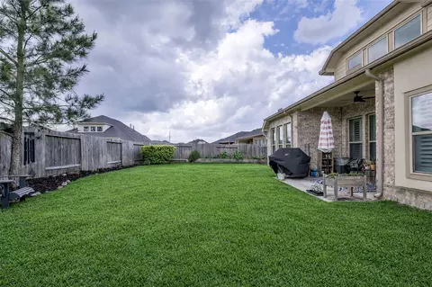 Exterior - 32618 Twilight Gable Ct, Spring, TX 77386 photo 4 of 5