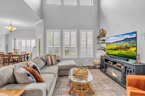 Living - 32618 Twilight Gable Ct, Spring, TX 77386 photo 3 of 4
