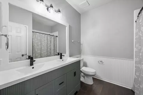 Bath - 20910 Sandy Briar Ct, Spring, TX 77379 photo 1 of 3