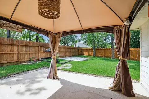 Exterior - 20910 Sandy Briar Ct, Spring, TX 77379 photo 3 of 3