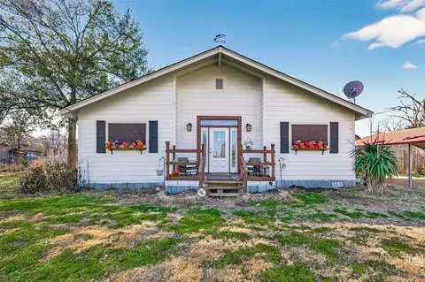 38241 N Bonnie Lake Dr, Hempstead, TX 77445