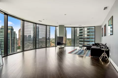 1409 Post Oak Blvd #1804, Houston, TX 77056