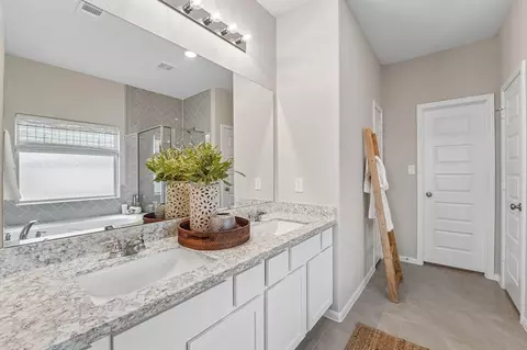 Bath - 18616 Shauna Danielle Dr, New Caney, TX 77357 photo 1 of 4