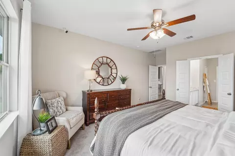 Bedroom - 18616 Shauna Danielle Dr, New Caney, TX 77357 photo 2 of 5