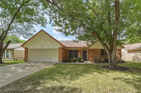 3726 Royal Manor Dr, Houston, TX 77082