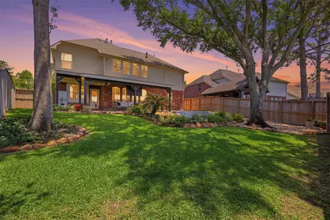 9523 Bayou Lake Ln, Houston, TX 77040