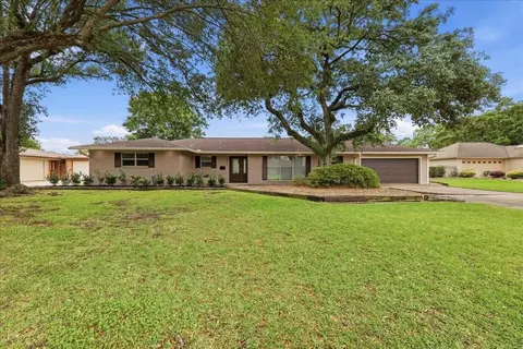 3875 Kenwood Dr, Beaumont, TX 77706
