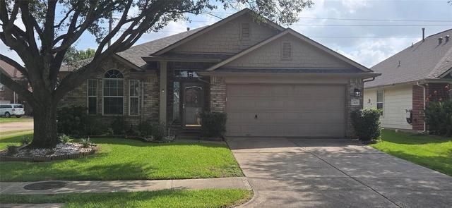 2406 Cardinal Elm St, Fresno, TX 77545