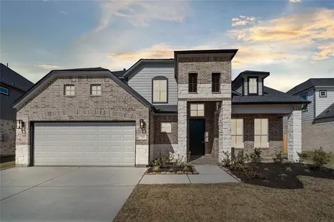 2104 Golden Spruce Ln, Conroe, TX 77301