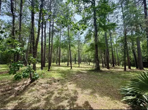 13 1-1 Texas Grand Rd # A, Huntsville, TX 77340