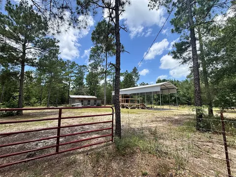1603 Dammom Ln, Kountze, TX 77625