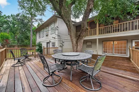 Exterior - 8007 Vickridge Ln, Spring, TX 77379 photo 5 of 9