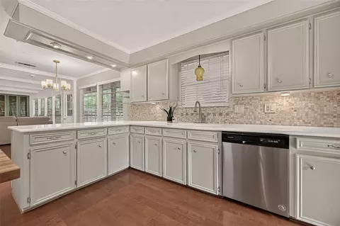 Kitchen - 8007 Vickridge Ln, Spring, TX 77379 photo 2 of 6