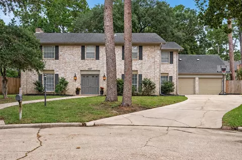 Exterior - 8007 Vickridge Ln, Spring, TX 77379 photo 2 of 9