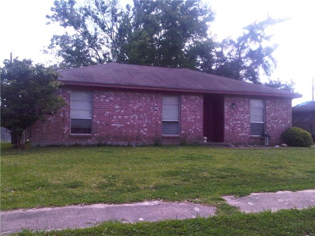 835 Marshall Rd, Angleton, TX 77515 photo 1