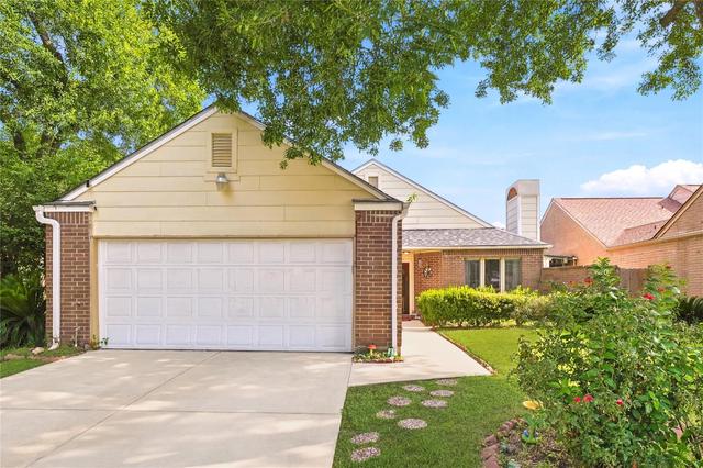 8226 Misty Ridge Ln, Houston, TX 77071