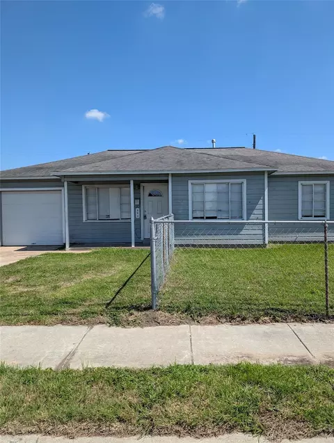 109 E Parker Rd, Houston, TX 77076