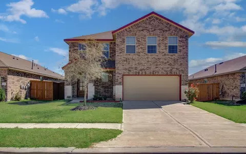 10317 Russell Pines Dr, Rosharon, TX 77583
