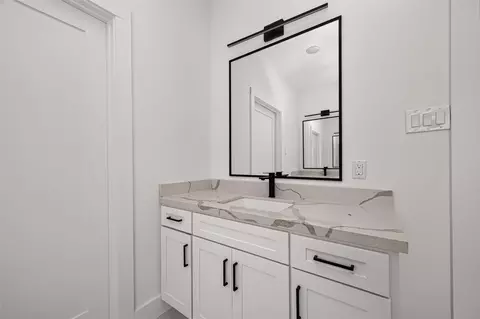 Bath - 1811 N Spring Dr #6, Spring, TX 77373 photo 4 of 7