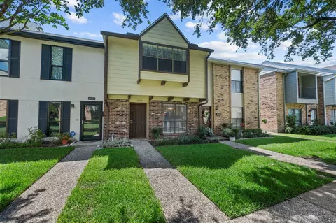 10324 Longmont Dr #47/6, Houston, TX 77042