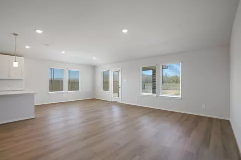 Living - 2035 Murphy Ranch Ct, Conroe, TX 77301 photo 3 of 4