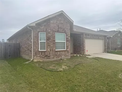 Exterior - 22739 Highland Maple Ct, Spring, TX 77373 photo 8 of 10