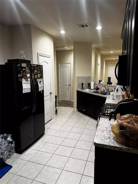 Kitchen - 22739 Highland Maple Ct, Spring, TX 77373 photo 4 of 4