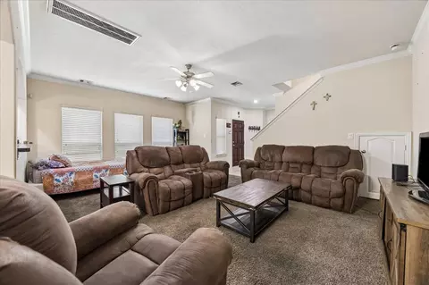 11331 Hackmatack Way, Houston, TX 77066 photo 2