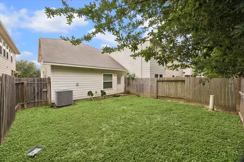 11331 Hackmatack Way, Houston, TX 77066 photo 16