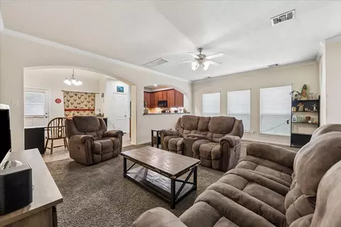11331 Hackmatack Way, Houston, TX 77066 photo 1