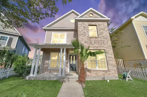 14414 Summer Garden Dr, Houston, TX 77083