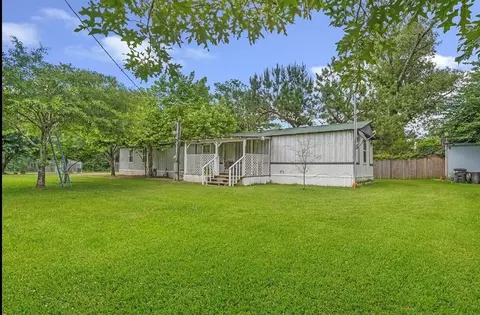 1305 N Blair Ave, Cleveland, TX 77327