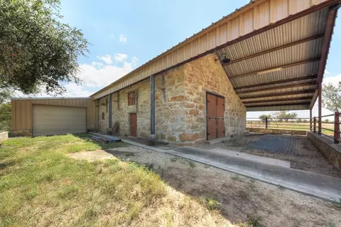 Other - 6887 Von Ormy Rd, Von Ormy, TX 78073 photo 17 of 20