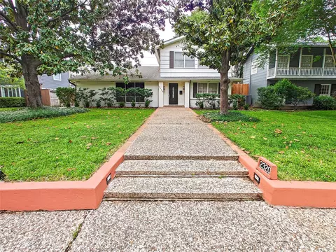 2320 Gramercy St, Houston, TX 77030