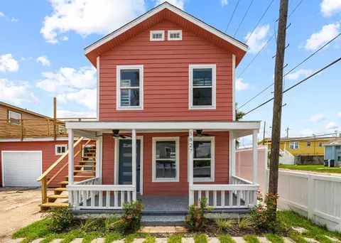 5827 Avenue R, Galveston, TX 77551