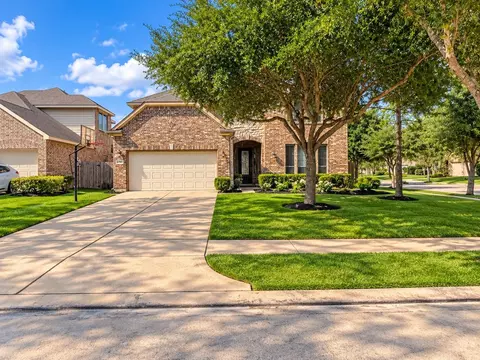 13101 Hollow Garden Ln, Rosharon, TX 77583