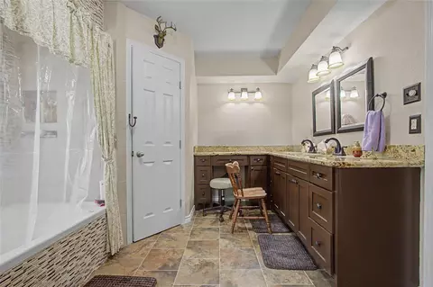 Bath - 2549 River Rdg, Conroe, TX 77385 photo 3 of 3