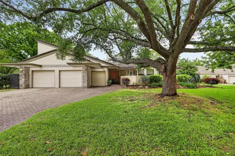 8215 Amber Cove Dr, Humble, TX 77346