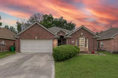 30915 Trinket Dr, Spring, TX 77386
