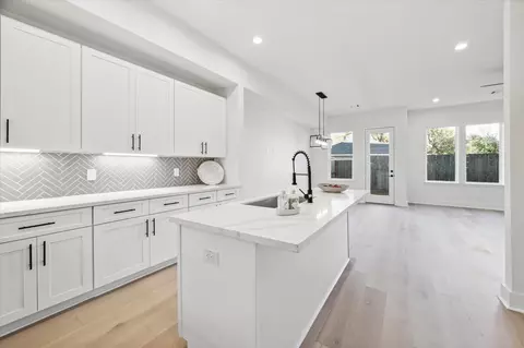 9418 Rain Mood Ln, Houston, TX 77080