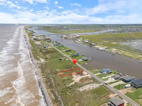 0 Canal Dr, Sargent, TX 77414