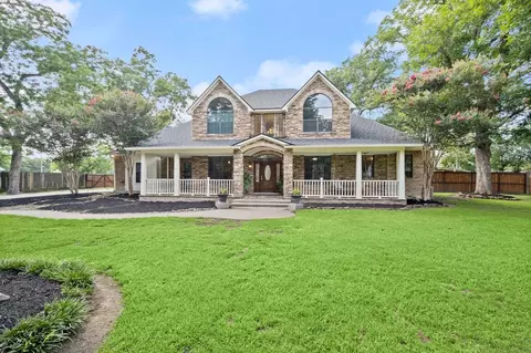 1013 Spring Meadow Dr, Spring, TX 77373 photo 1