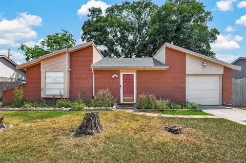 10706 Thorncliff Dr, Humble, TX 77396