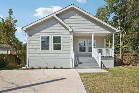 3917 Sayers St, Houston, TX 77026