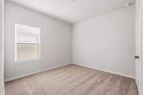 Bedroom - 29010 Fig Vine Dr, Waller, TX 77484 photo 2 of 4