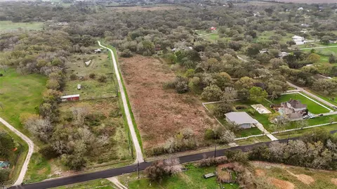 10003 Hanselman Rd, Manvel, TX 77578