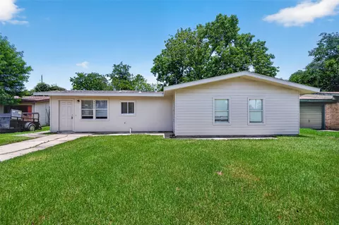 3408 Palm Ave, Texas City, TX 77590