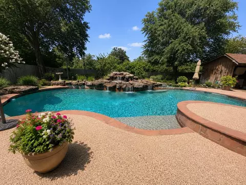 Exterior - 16315 Chipstead Dr, Spring, TX 77379 photo 4 of 8